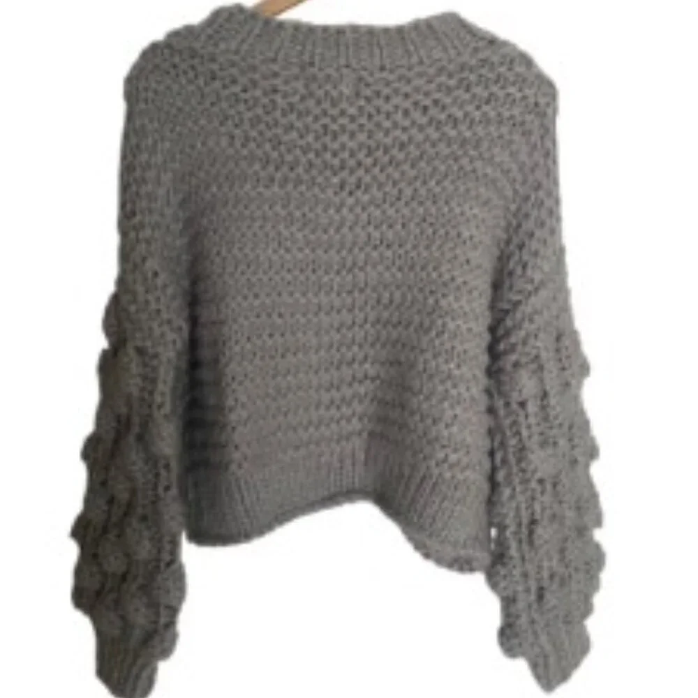 NWT Dreamers Grey Chunky Knit Pom-Pom Sleeve V Neck Sweater S/M